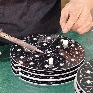DMON stage lighting PCB inspection and testing