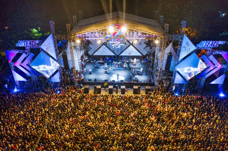 Outdoor Touring Productions