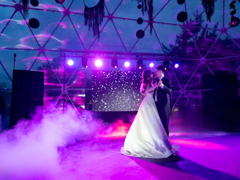 wedding stage lighting romantic atmosphere LED wash beam effects
